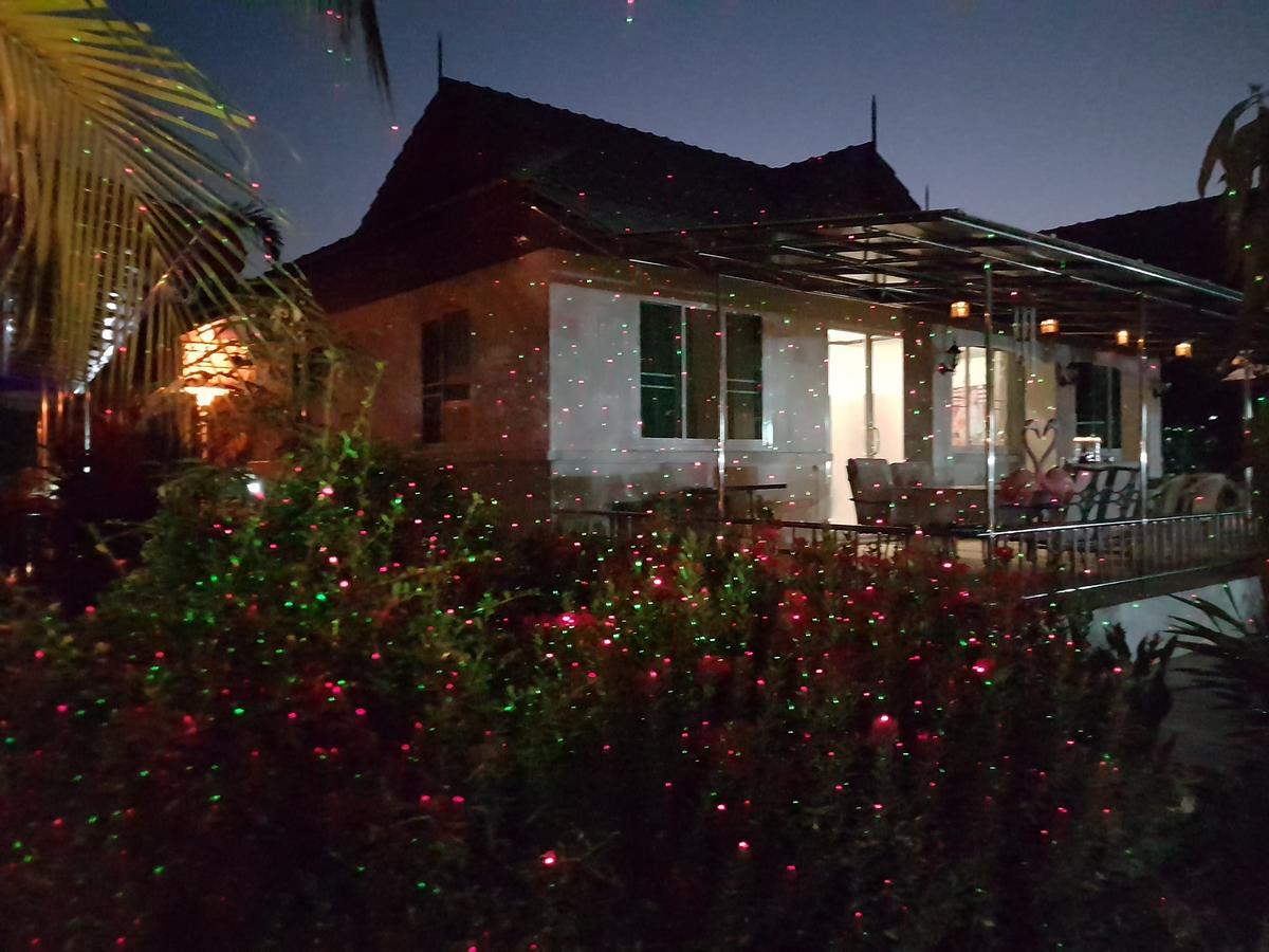 Nuch'S Apple Guest House Si Bun Ruang Buitenkant foto